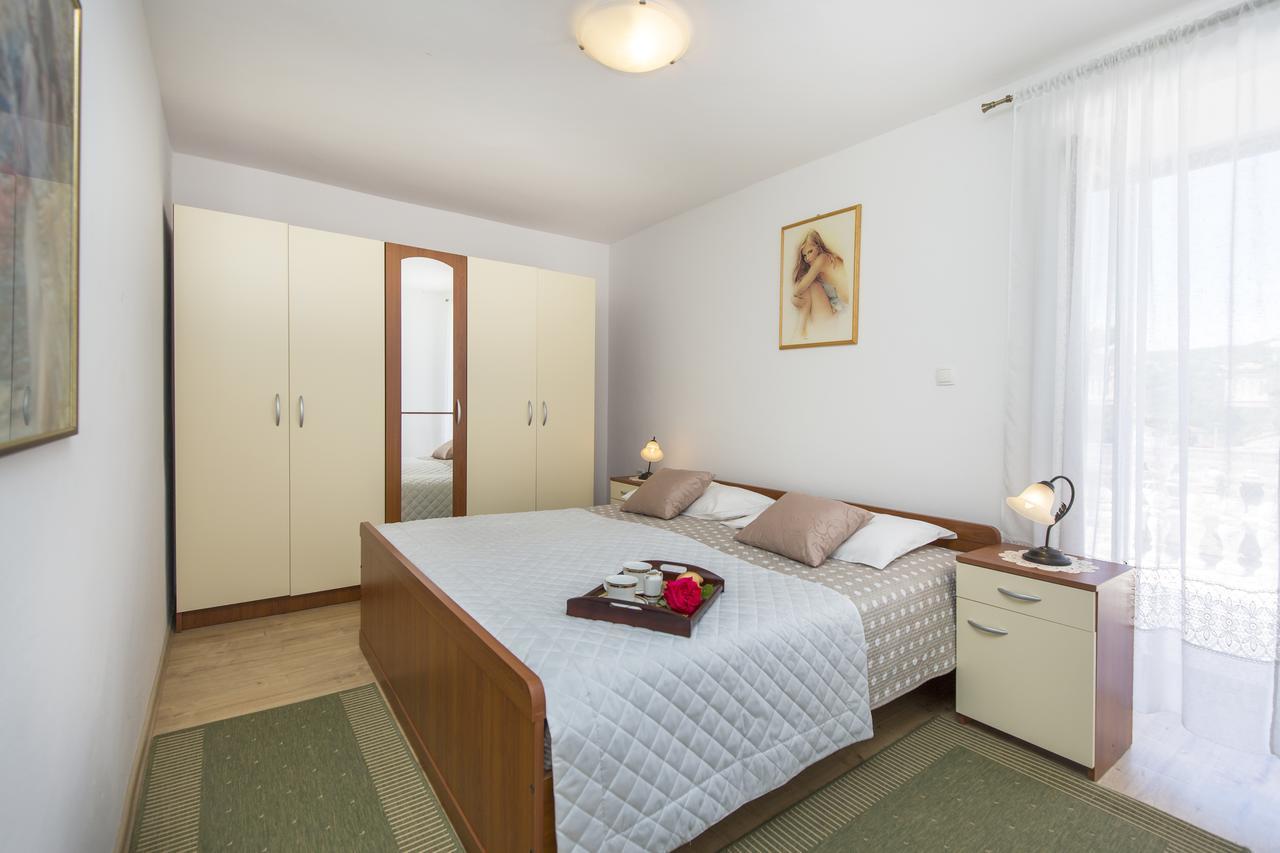Apartments Alenka Labin  Exterior foto